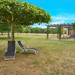 Au Bout Du Chemin - Vue Chateau