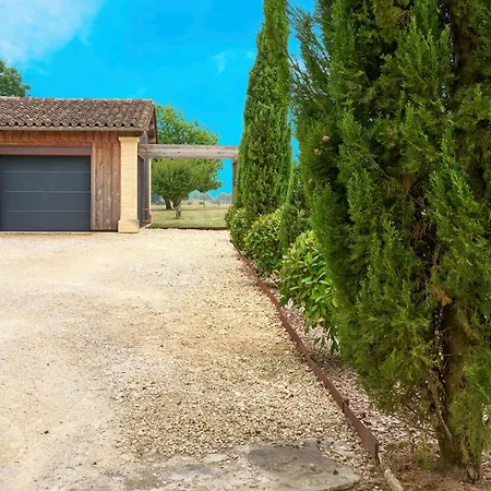 Au Bout Du Chemin - Vue Chateau
